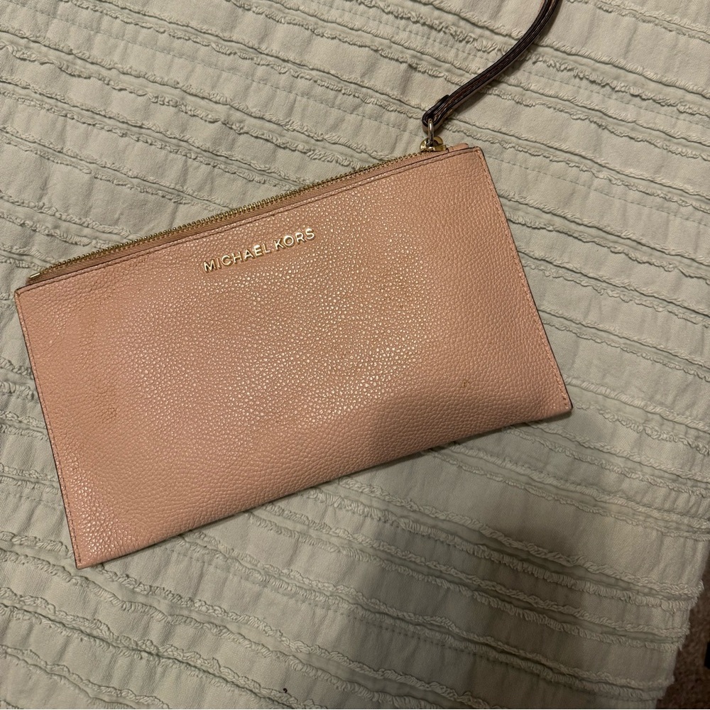 Michael Kors Wristlet